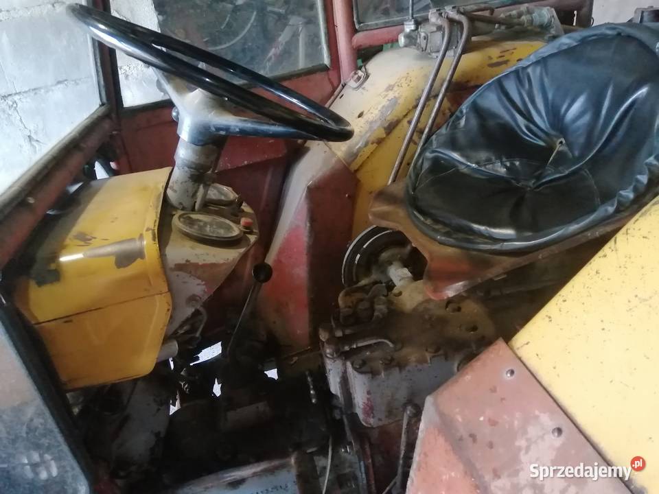 Ursus c 330 Słomniki