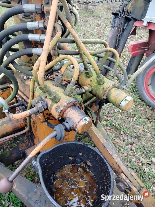 Ładowacz unhz 500 sprzedam części