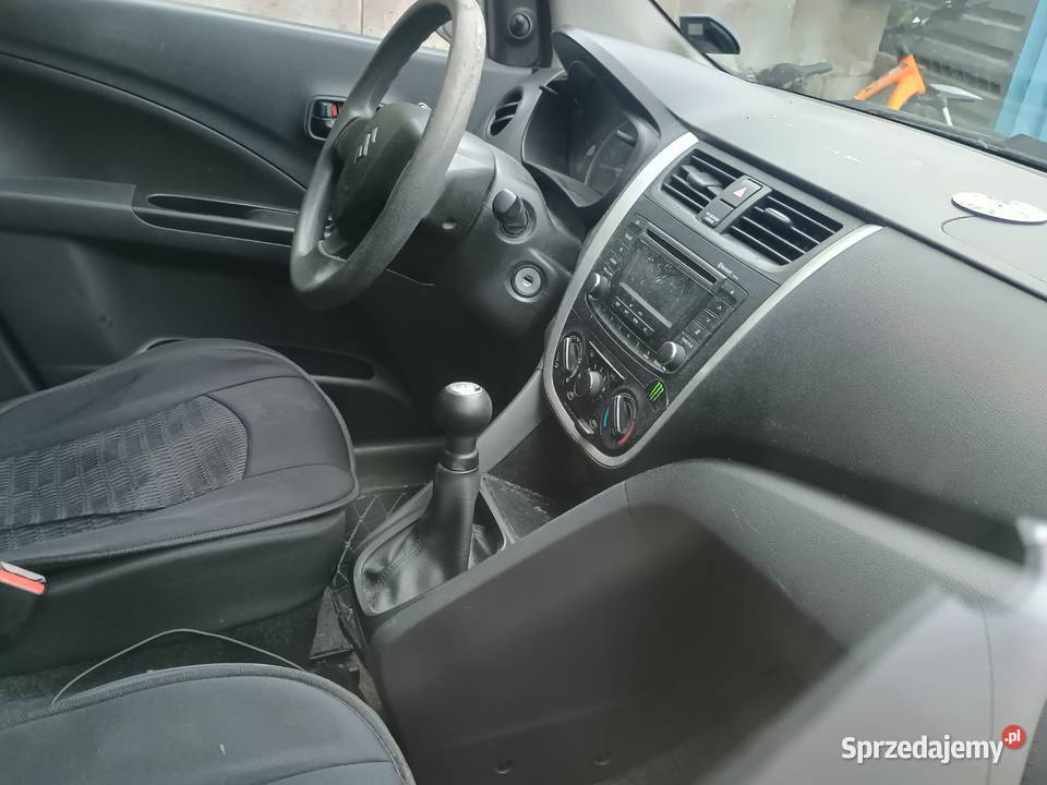 Suzuki Celerio 2015r 10i 68 5drzwi Klimatyzacja serwisowany w ASO wielkopolskie Witkowo
