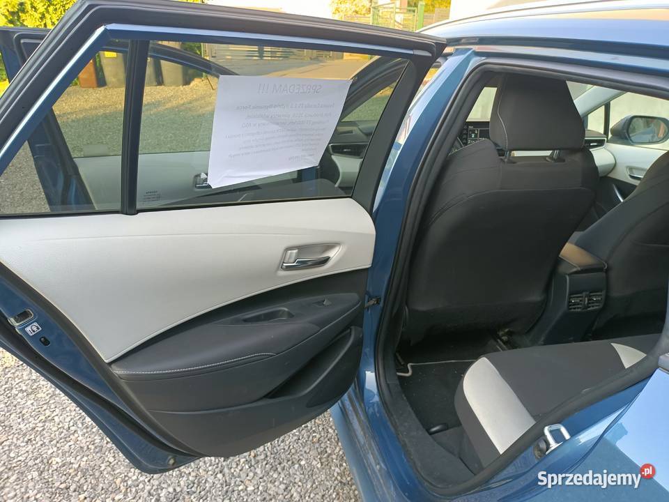 Sprzedam Toyota Corolla 20 Hybrid Touring Sports Motoryzacja Czechowice-Dziedzice