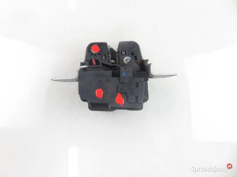 ZAMEK KLAPY MERCEDES W245 osobowe sprzedam