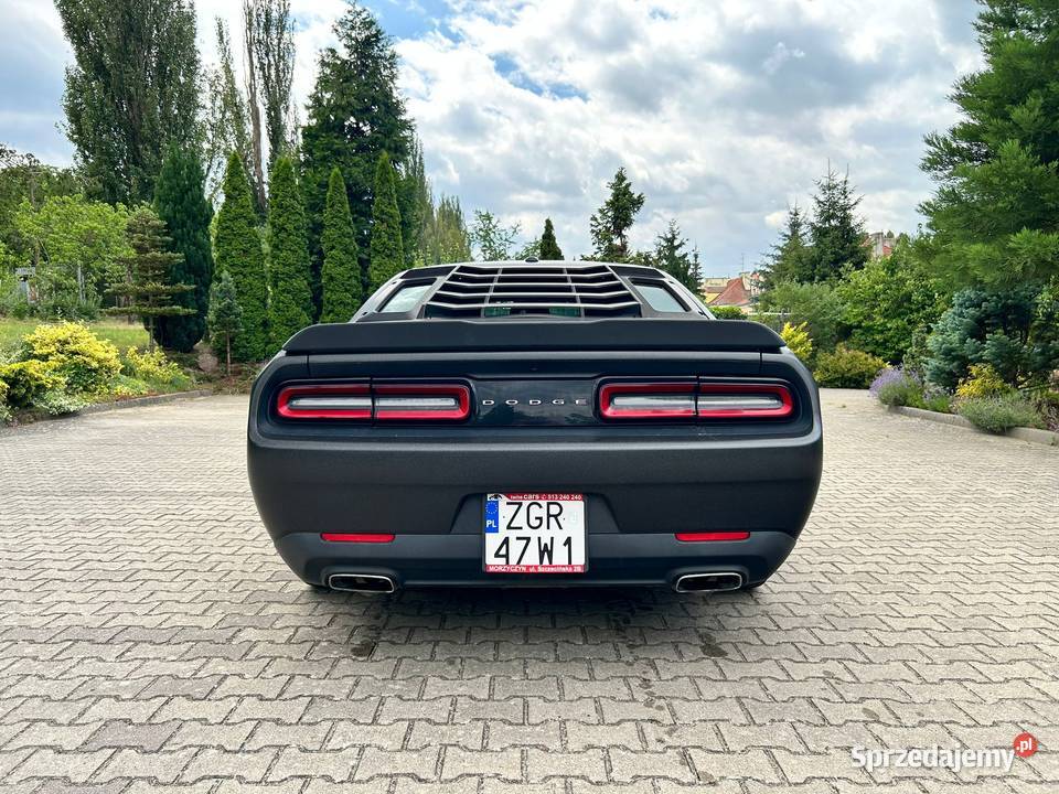 Dodge Challenger 36 V6 309 Automat RWD SRT Style Challenger zachodniopomorskie