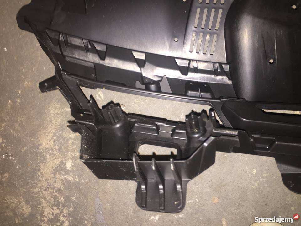 Nowy RADIATOR GRILLE RENAULT CLIO IV 628101467R Wołomin sprzedam