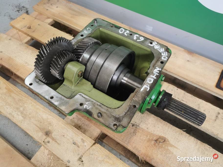 Przystawka przedniego napędu John Deere 6320 Wilkowo