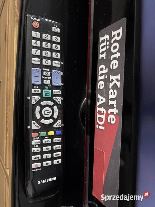 Samsung 30 LCD Góra Bałdrzychowska-Kolonia sprzedam