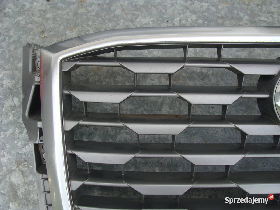 AUDI Q2 ATRAPA CHŁODNICY GRILL 8A1853651 Goleniów