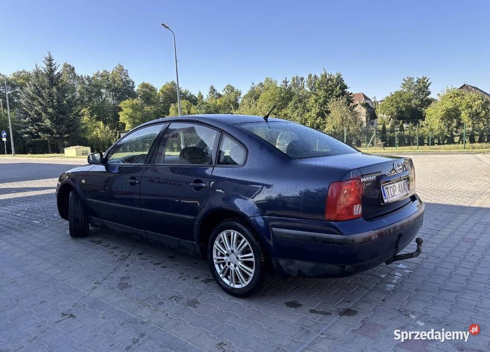 Volkswagen Passat 18 125 LPG HAK nieuszkodzony Pińczów
