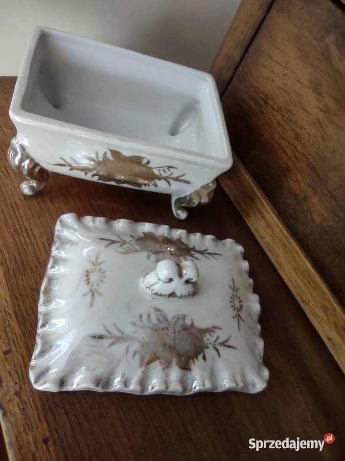 STARA PORCELANA SZKATUŁKA PUZDRO Porcelana i szkło Gniezno