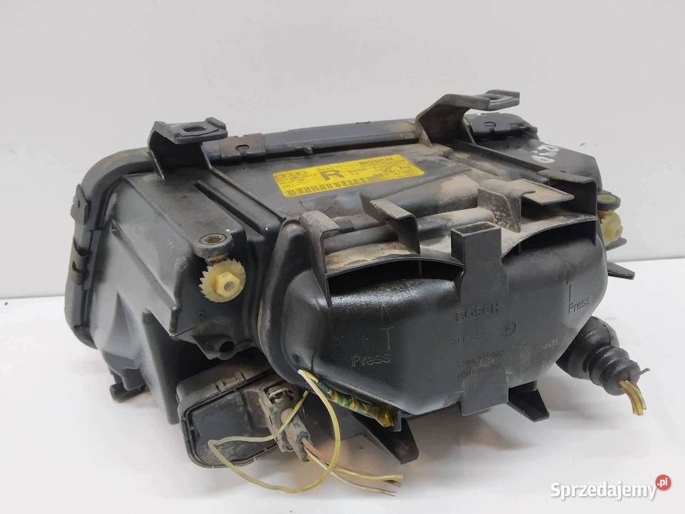 LAMPA PRZÓD PRAWA EU PRZED LIFT 5D0941004E Audi