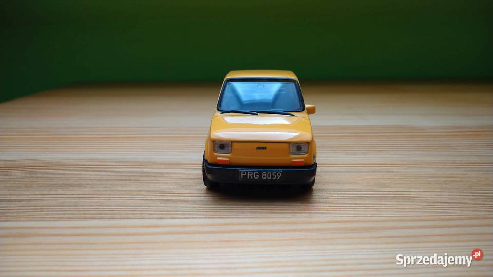 Fiat 126p Maluch 143 żółty czarne tablice