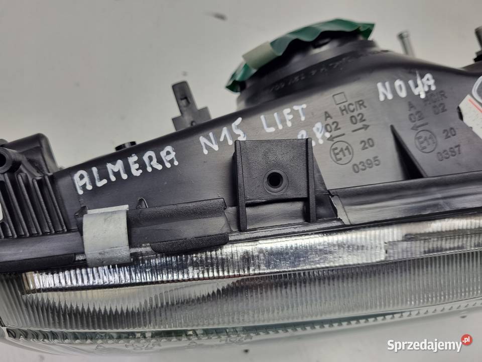 Nissan Almera N15 LIFT PRZEDNIA LAMPA PRAWA osobowe Lampy przednie Janów