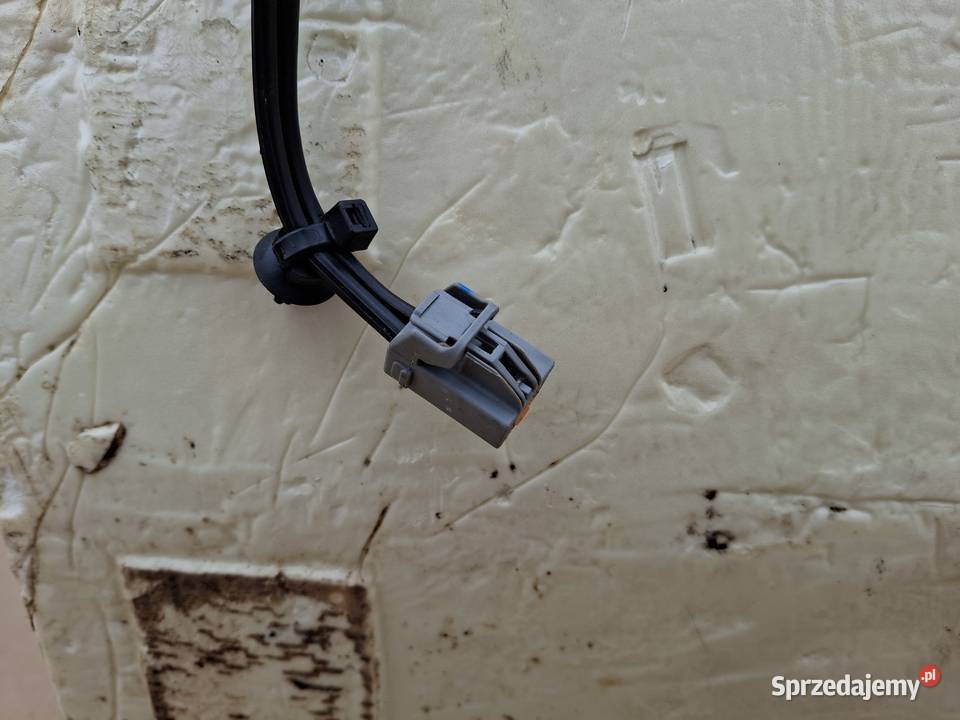 VOLVO FH4 LODÓWKA 34L 24V 42W 82174077 82212505 ciężarowe