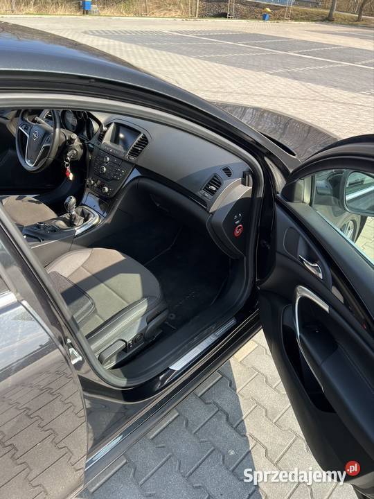 OPEL INSIGNIA A Malec