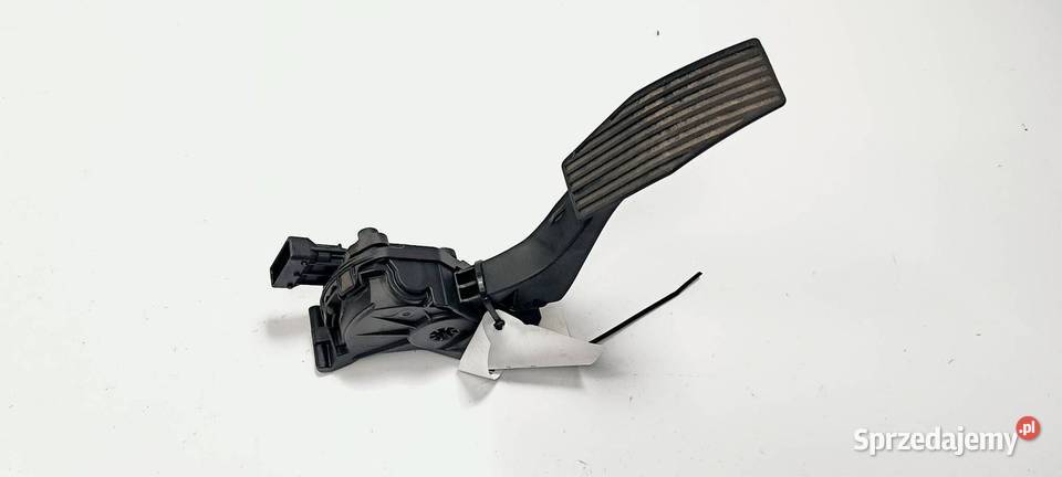 PEDAŁ OPEL ASTRA J 13252702 Pozostałe kujawsko-pomorskie Lipno