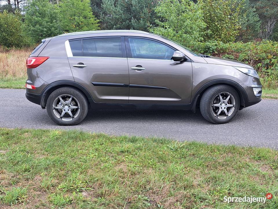 Sprzedam ładną Kia Sportage 20 CRDI 4x4 2011r nieuszkodzony Żyrardów