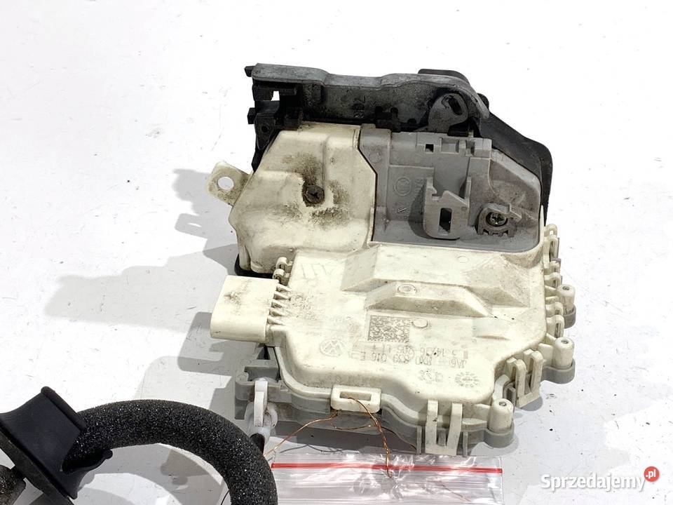 ZAMEK DRZWI PRAWY TYŁ AUDI A4 B9 Kombi osobowe