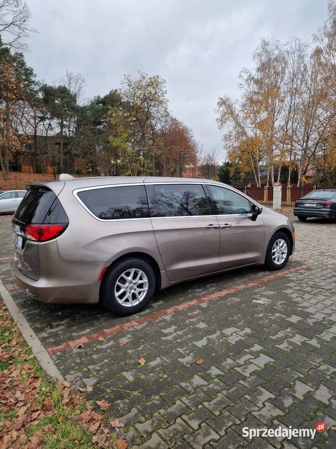 Chrysler Pacifica 8 osobowa 89600km Warszawa