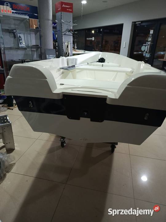 Łódz wiosłowo motorowa Żeglarstwo Kostrzyn nad Odrą sprzedam