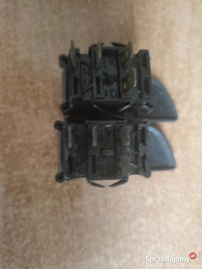 Przełącznik świateł Fiat 126p elegant osobowe Tarnobrzeg