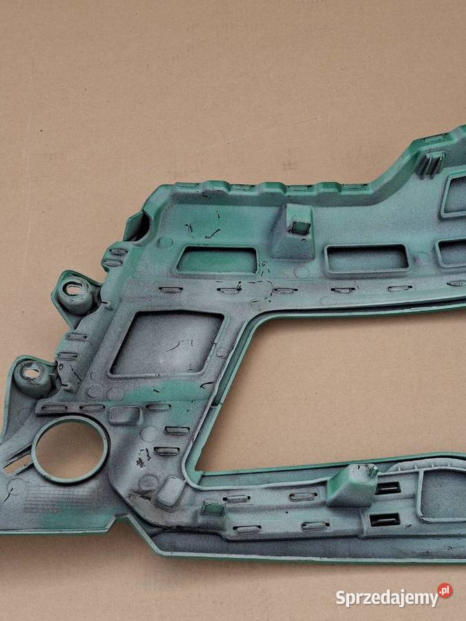 MAN TGS TG3 21 OKULAR REFLEKTORA PRAWY OBUDOWA ciężarowe Zderzaki