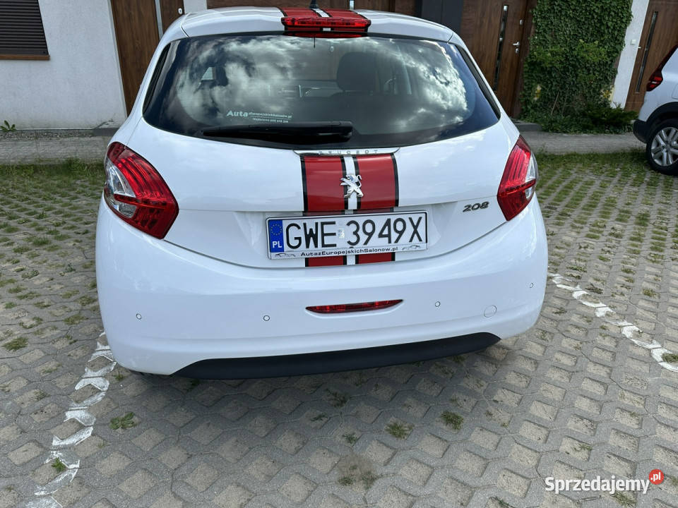 Peugeot 208 Benzyna tempomat nawigacja isofix Wejherowo