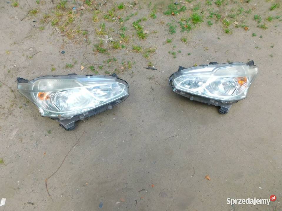 peugeot 208 I lampa prawa UK WYSYŁKA osobowe Żory sprzedam