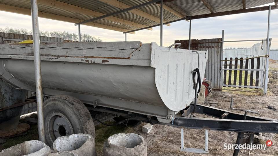 Przyczepa wywrotka jednoosiowa nieuszkodzony Radomyśl Wielki