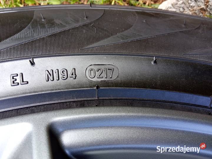 Koła Land Range Rover 19 opony wielosezonowe Szczukowskie Górki
