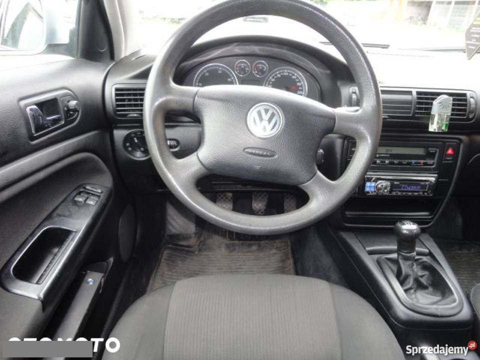 Sprzedam Volkswagen Passat srebrny komputer pokładowy Zduńska Wola