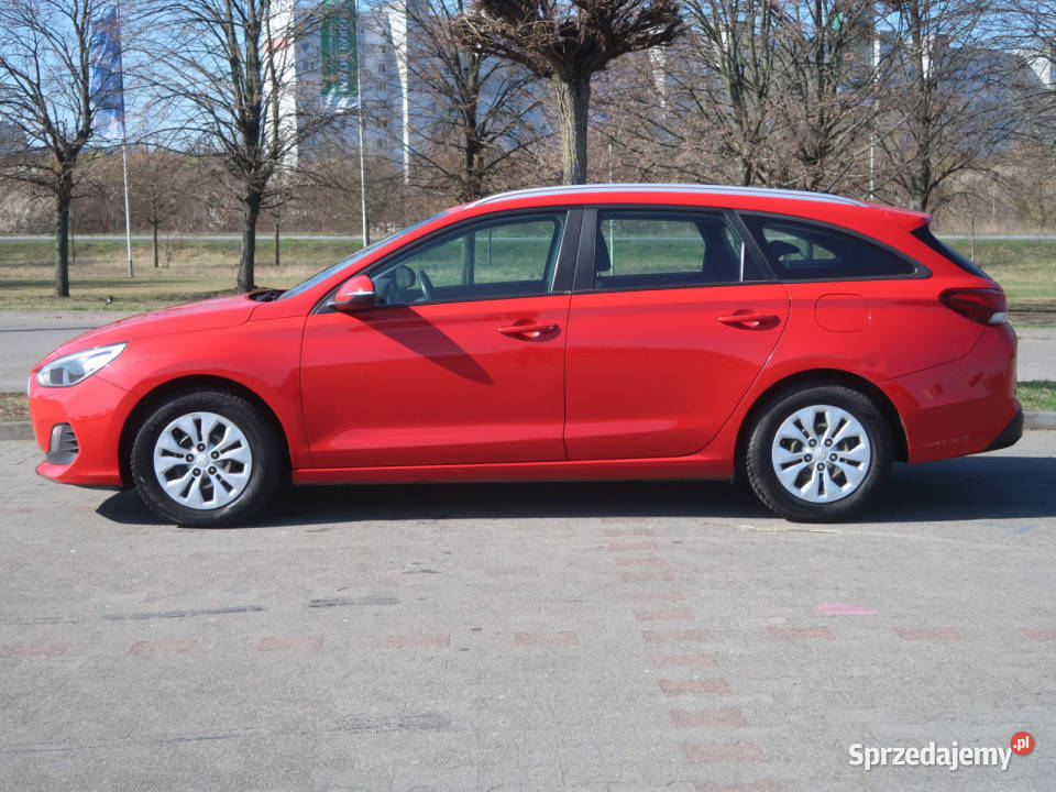 Hyundai i30 14 CVVT i30