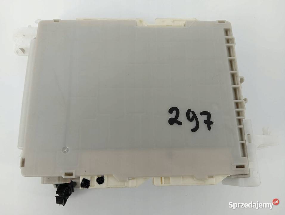 SKRZYNKA BSI 892210D110 8273052F80 Toyota Yaris świętokrzyskie