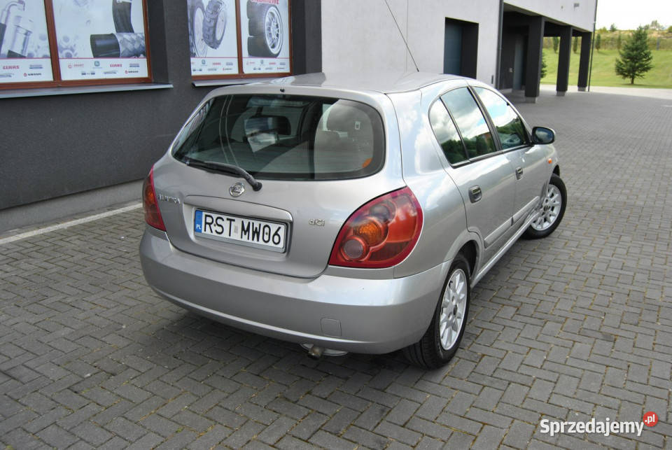 Nissan Almera Zarejestrowany Klima tronik bluetooth