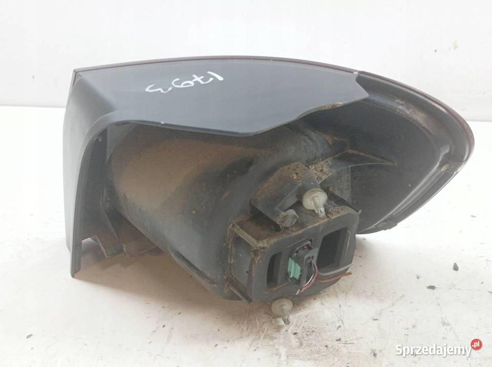 LAMPA TYŁ LEWA LED EU PLUS 5M0945095K VW
