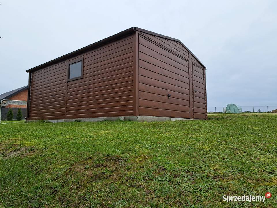 Producent garaży blaszanych Transport i montaż Wieliczka
