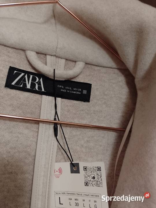 40L ZARA Kremowy płaszcz z kapturem i paskiem z Kurtki i płaszcze Kraków