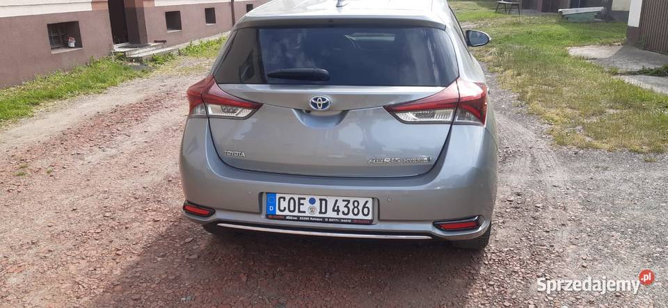 Toyota Auris Toyota Auris 18 VVTi Hybrid Auris Pieszyce