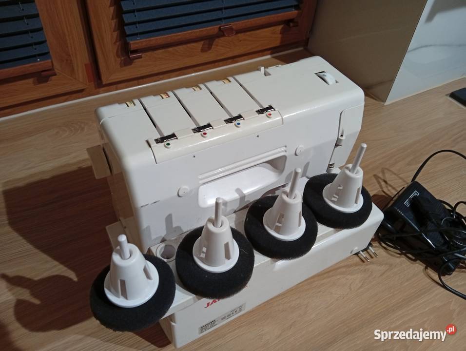 wielofunkcyjny coverlok Janome 1200D 574 Byczyna