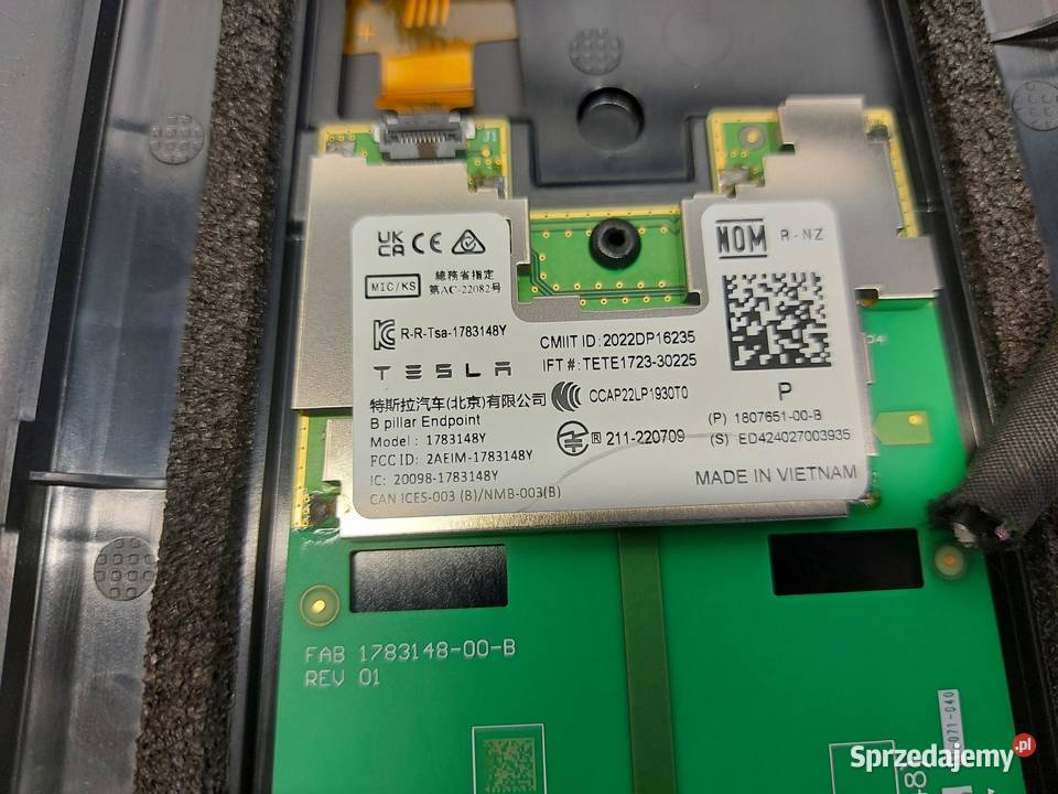 TESLA MODEL Y 2024r KAMERA OSŁONA SŁUPKA LEWA dolnośląskie sprzedam