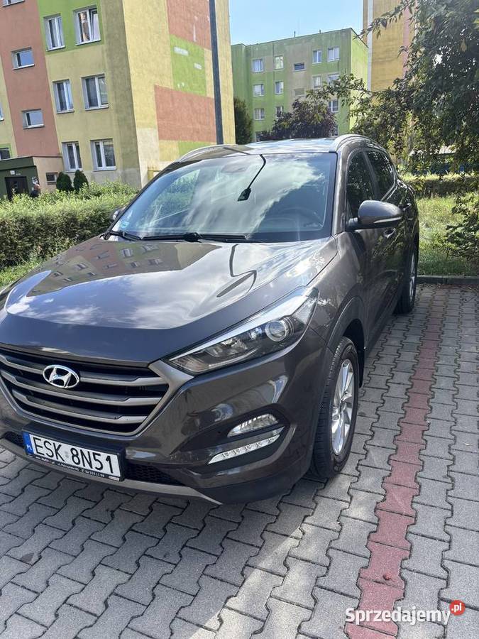 Hyundai Tucson 100 orginalny lakier i przebieg 185KM
