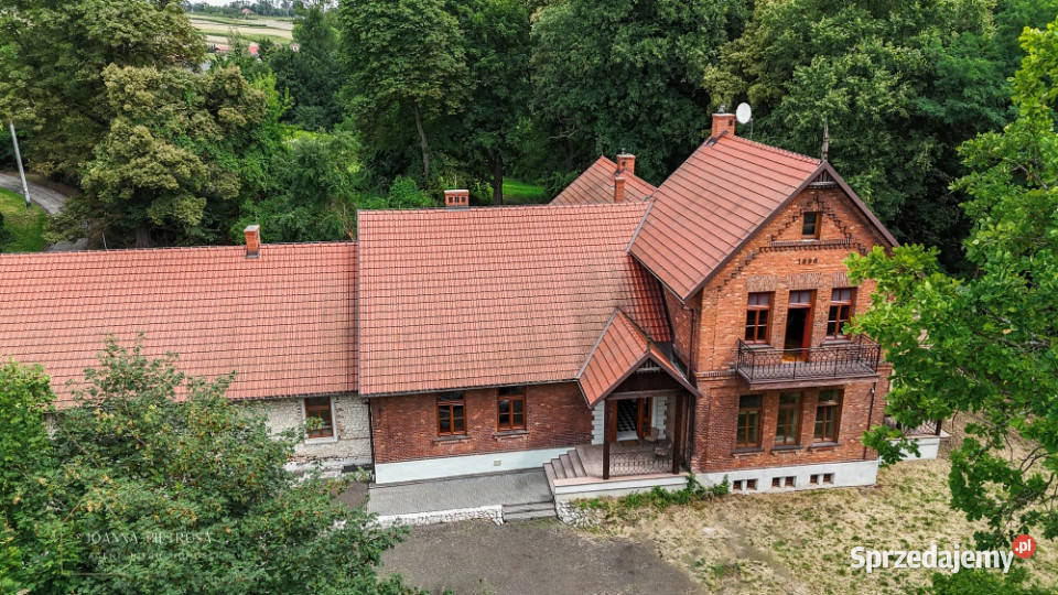Dwór w Książniczkach do zamieszkania 15 minut Książniczki sprzedam