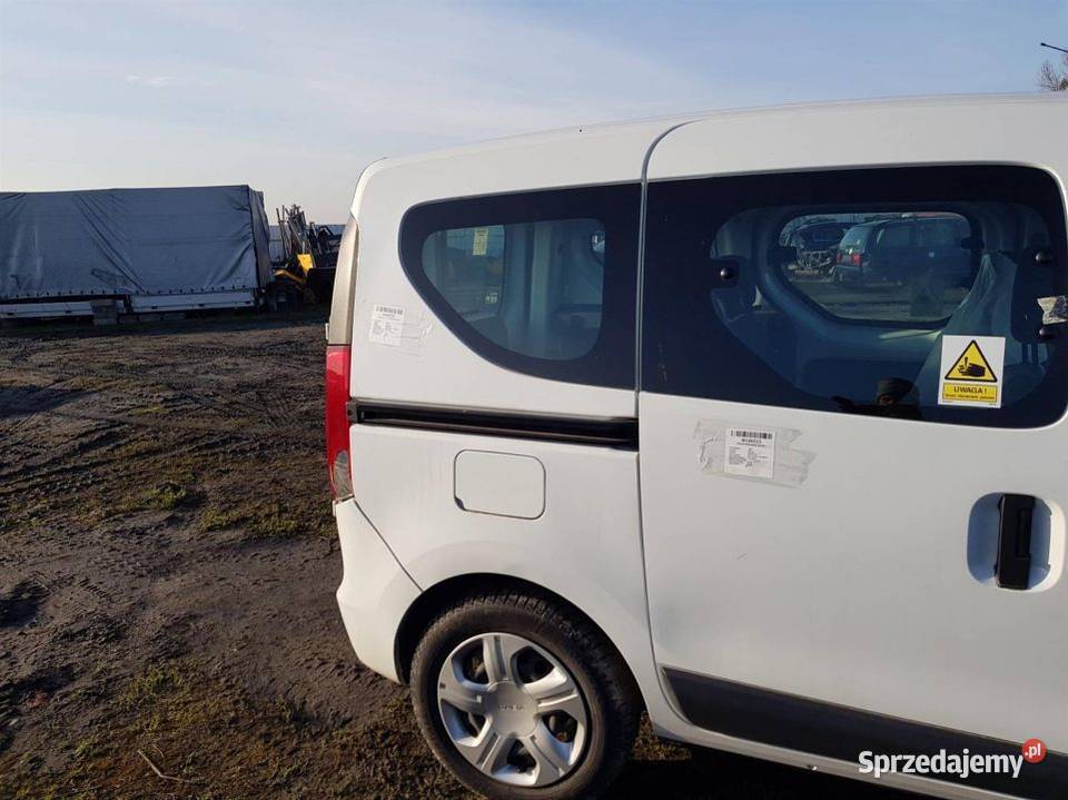 ĆWIARTKA BŁOTNIK PRAWY TYŁ DACIA DOKKER O389 kujawsko-pomorskie Lipno