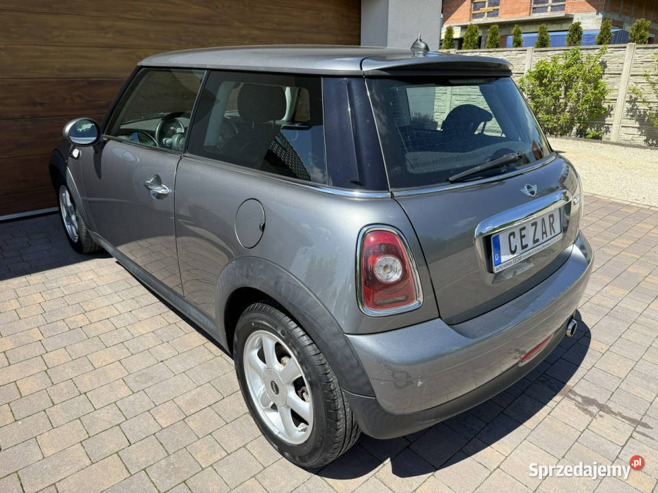 Mini ONE 09r 14 benzyna bezwypadkowy klimatronik lakier metallic