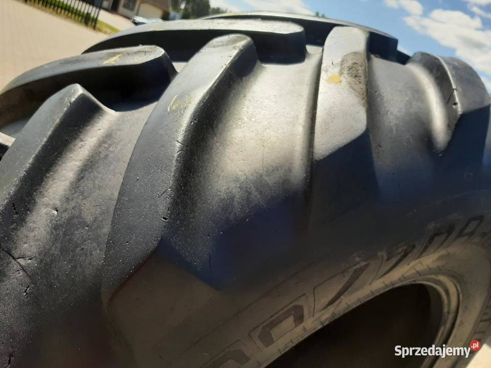 Opona używana rolnicza 60070R30 MICHELIN AXIO Zaścianki
