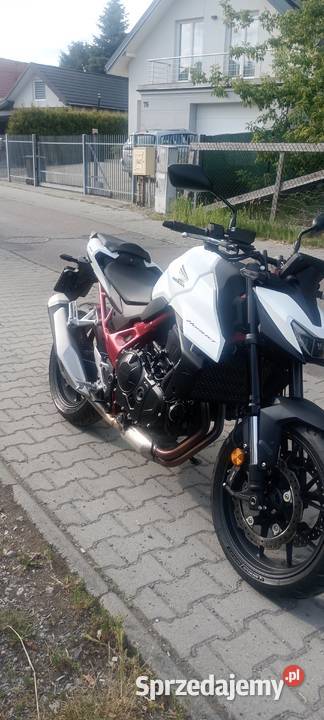Honda Hornet na gwarancji sportowy
