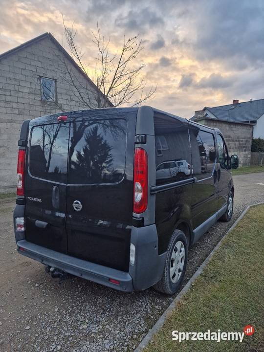 Wynajem busa Nissan Primastar L1H1 z kierowcą Kielce