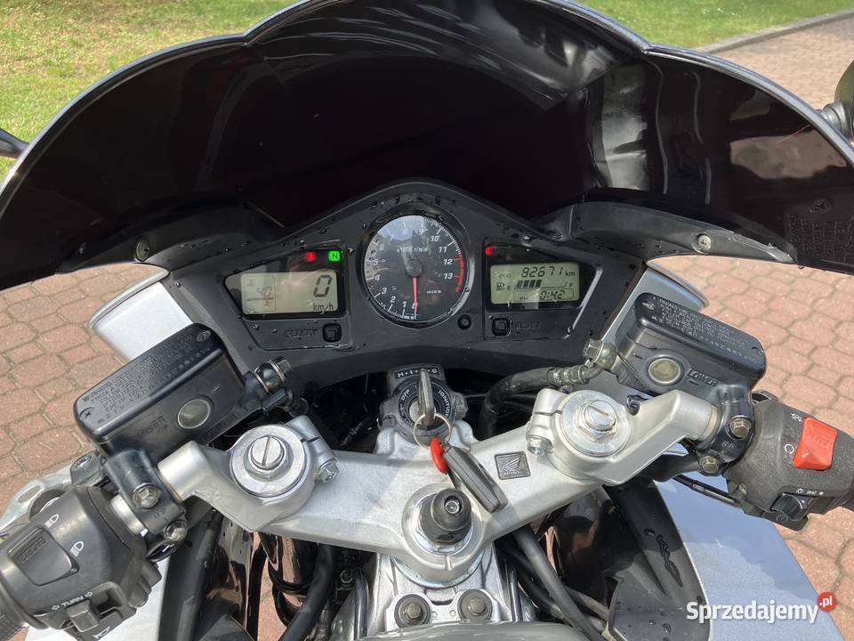 Honda VFR 800 Vtec ABS Wtrysk Warszawa mazowieckie sprzedam