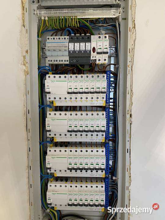 Elektryk instalacje elektryczne usługi