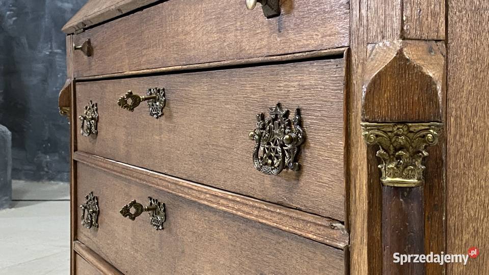 Sekretarzyk dębowy neorenesansowy koniec XIX w zachodniopomorskie Budno
