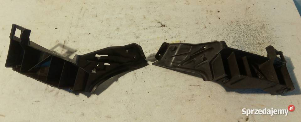 ŚLIZG ZDERZAKA PRAWY LEWY TYŁ VW POLO 9N Mielęcin