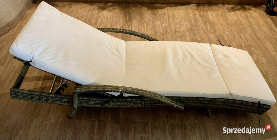 Leżaki RATAN stoliki Szaflary